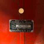 On commence par redonner un identité au scooter, riveté comme à l'époque